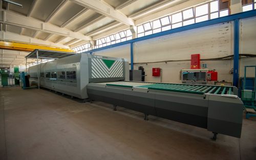 Cam Temperleme Hattı 